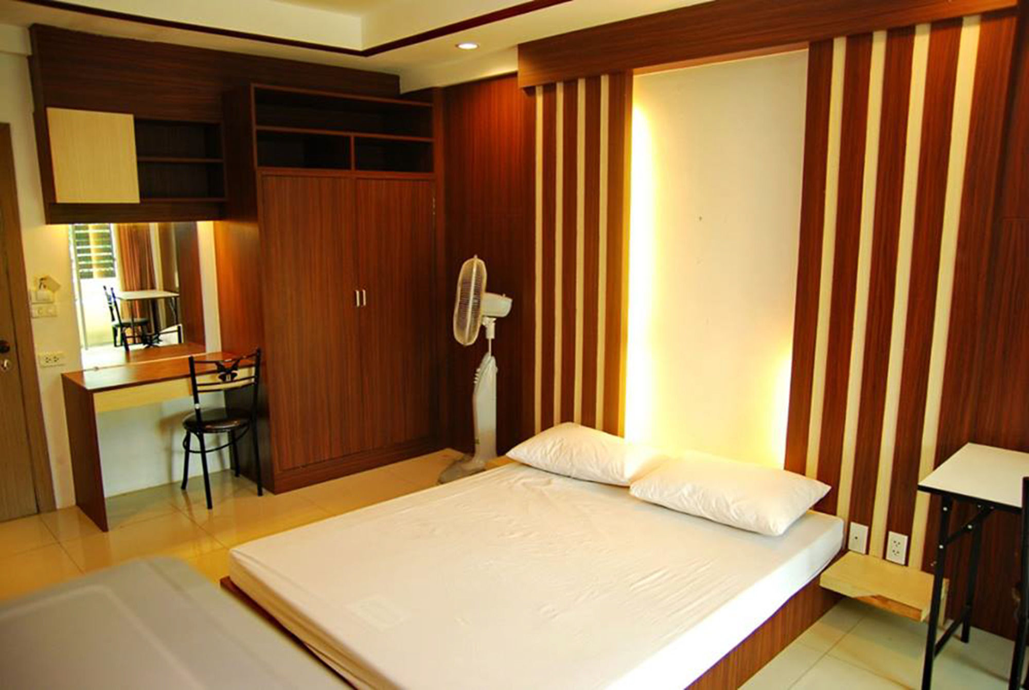 Ze Residence Bangkok Exteriér fotografie